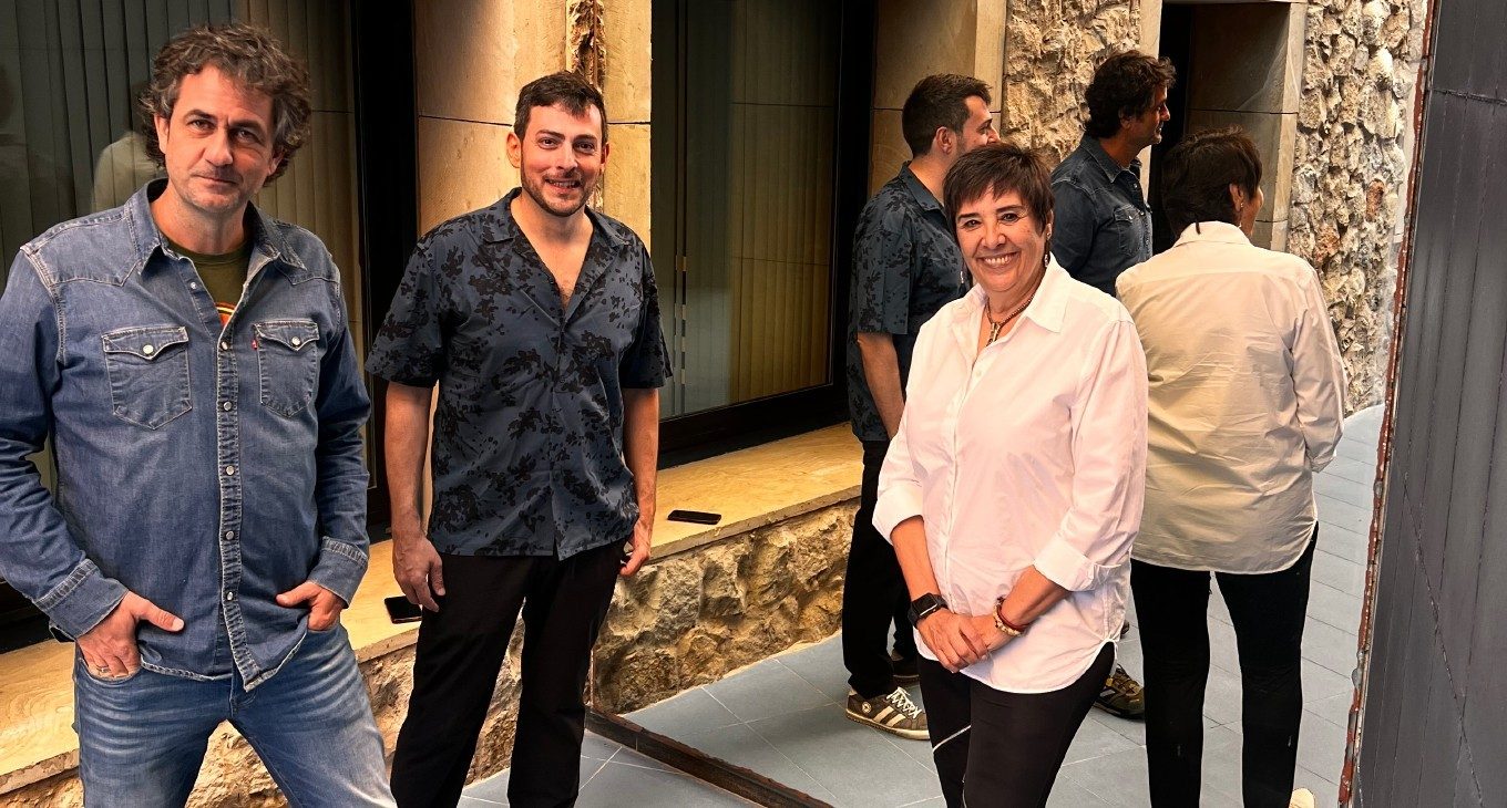 Borbonia. Nieves y Fetén Fetén