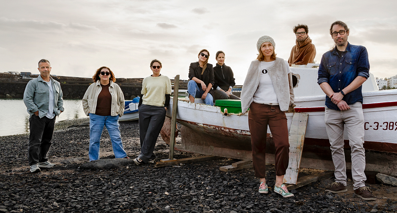 Cultura Lanzarote presenta la instalación artistica "Siete poemas y una canción desesperada"